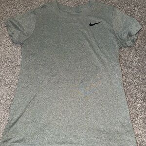 Nike Women’s Gray Dri-Fit Shirt